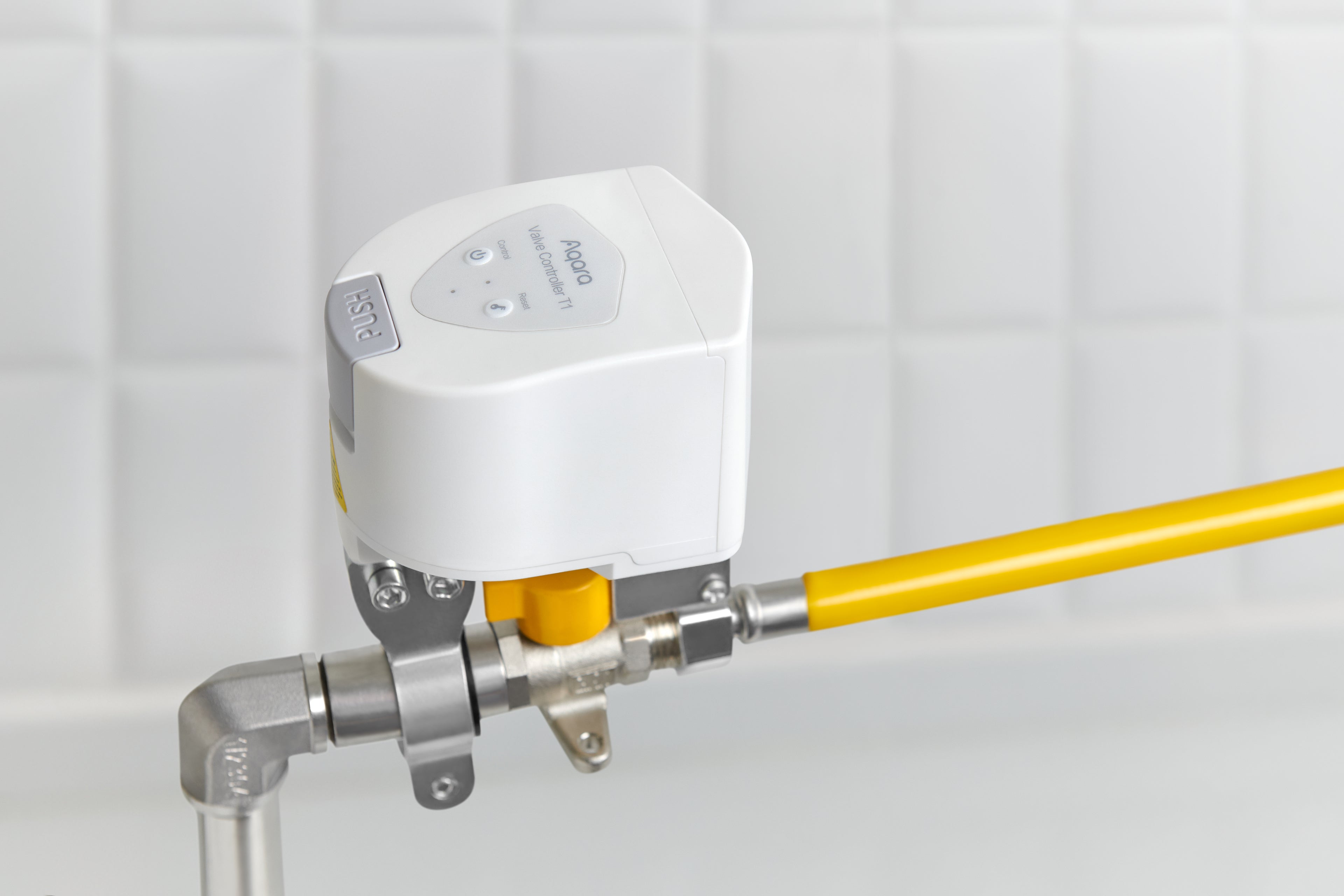 Aqara Valve Controller T1 — product shot