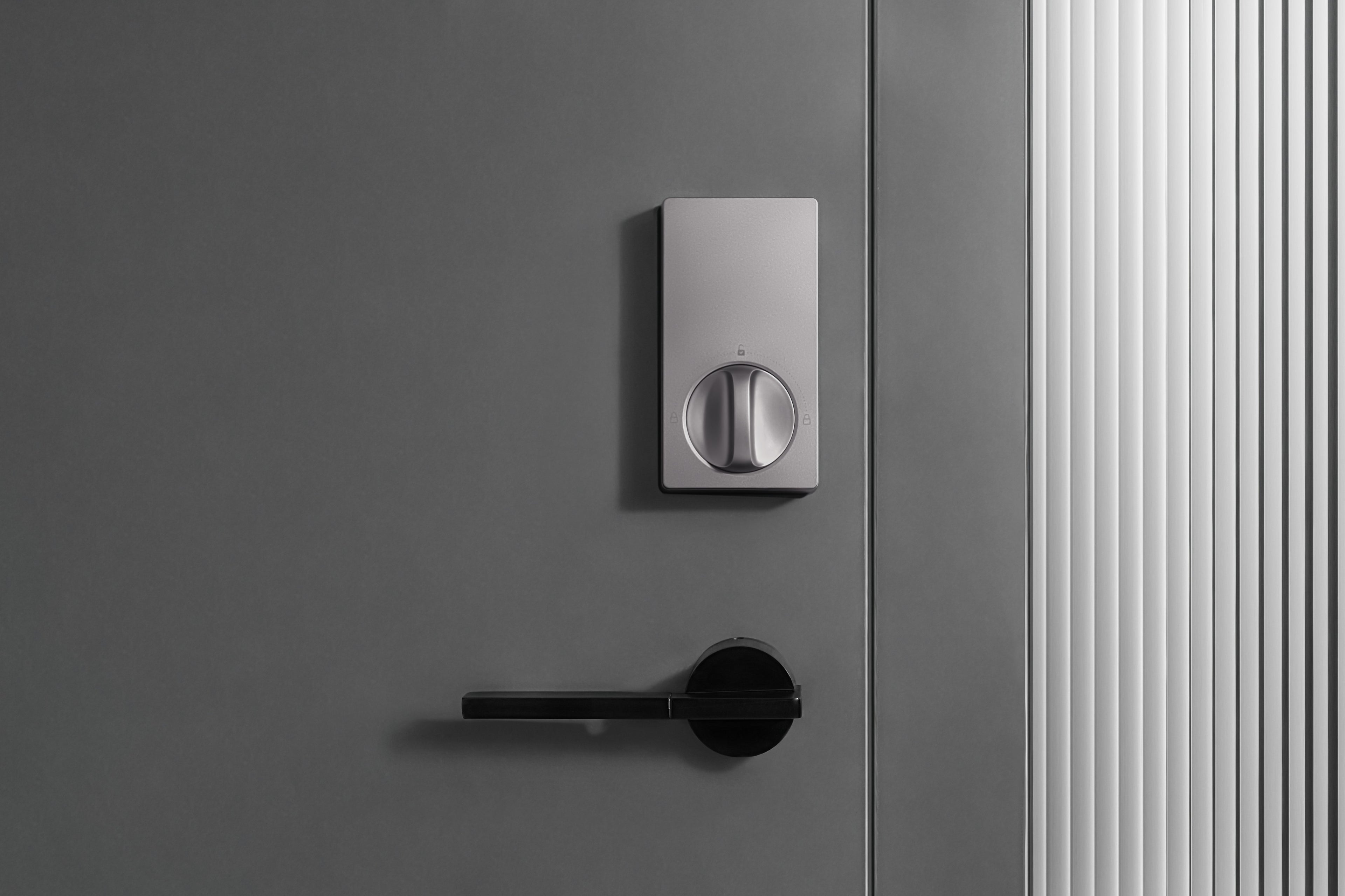 Aqara Smart Lock U100 (Kit includes Aqara E1 Hub) — product shot