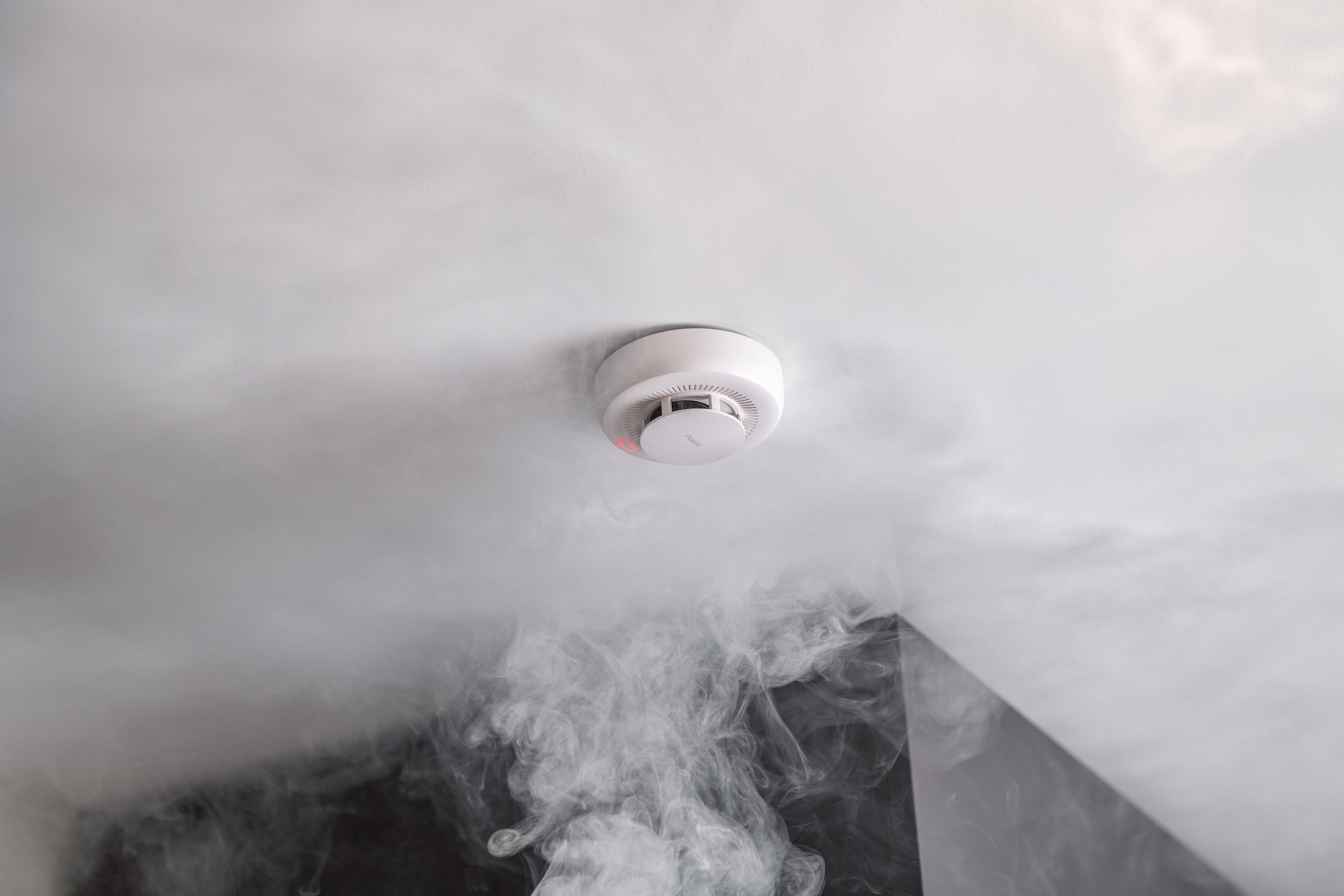 Aqara Smart Smoke Detector in a smart home setting