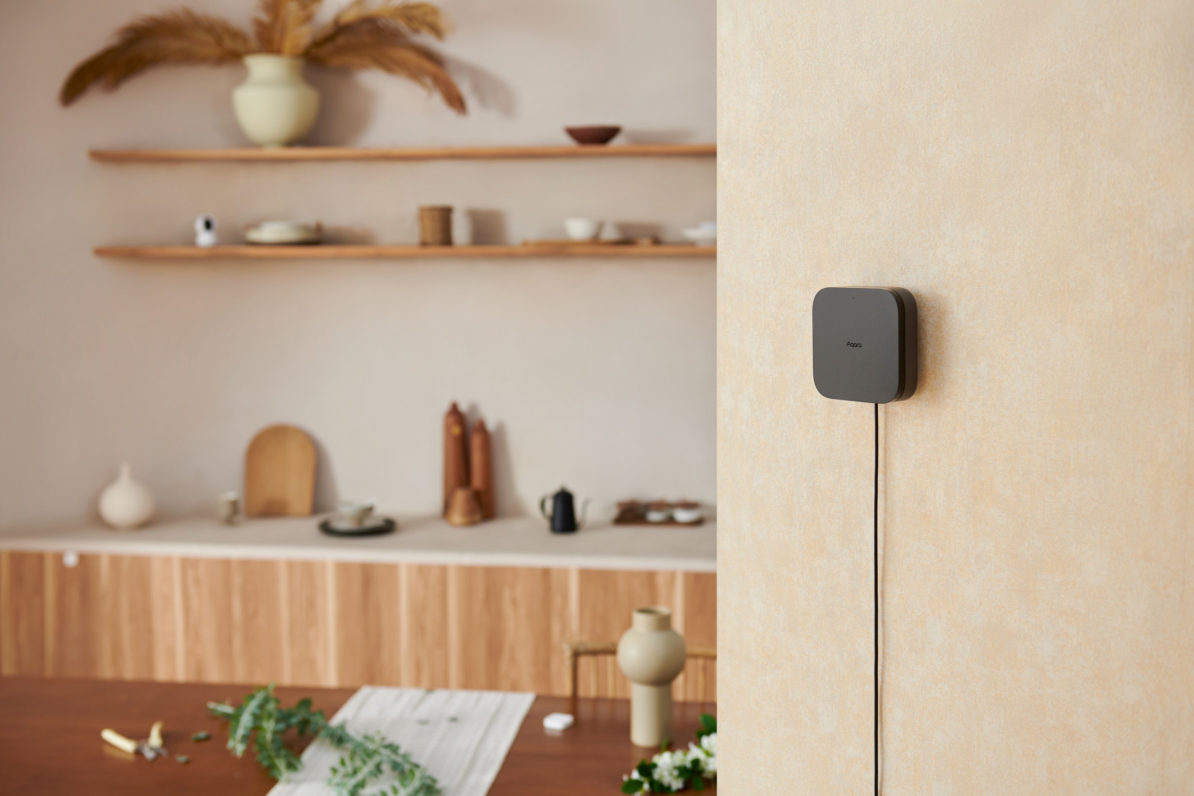Aqara Hub M3 — product shot